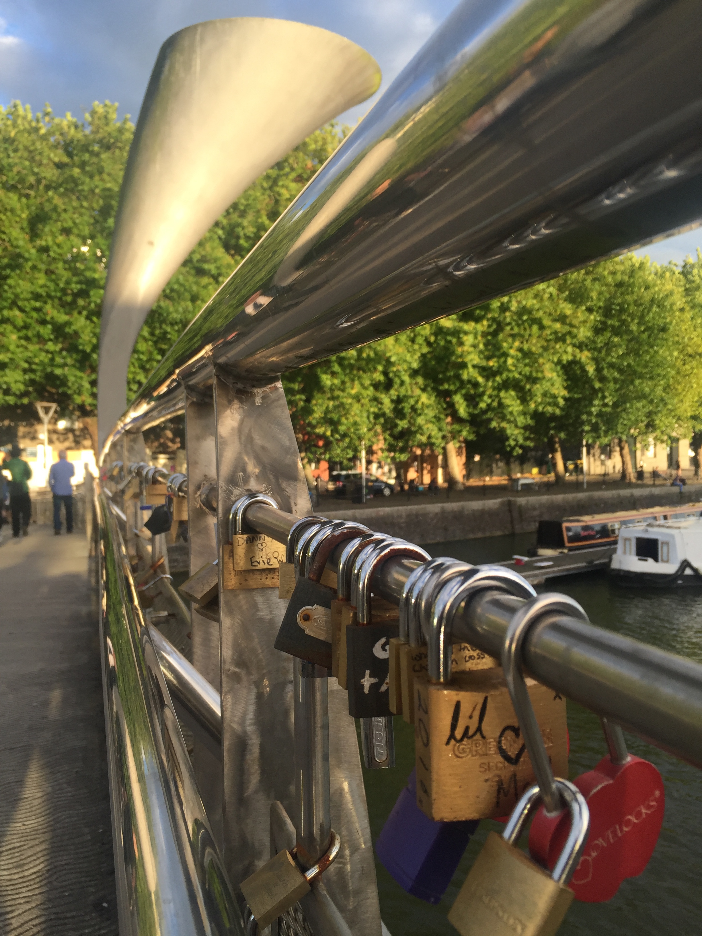 Lose the Locks cut the Padlocks off Pero's Bridge a crowdfunding